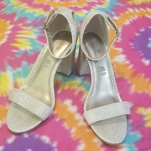 Worthington Heels. Size 6